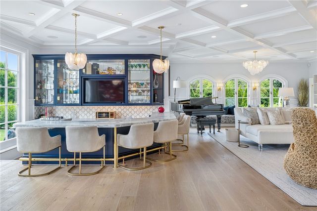 $12,000,000 | 85 Nayatt Road, Barrington, RI 02806