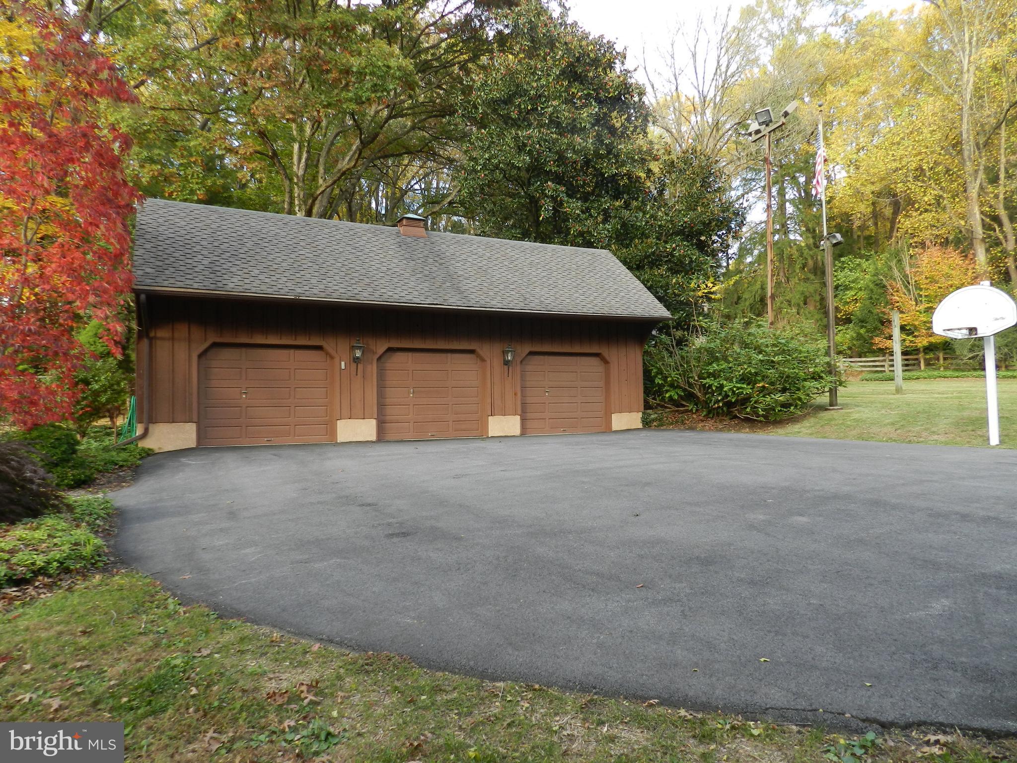 41 Boot Road Newtown Square, PA 19073 - Photo 51 of 84 3+ Car Garage w/ keyless entry