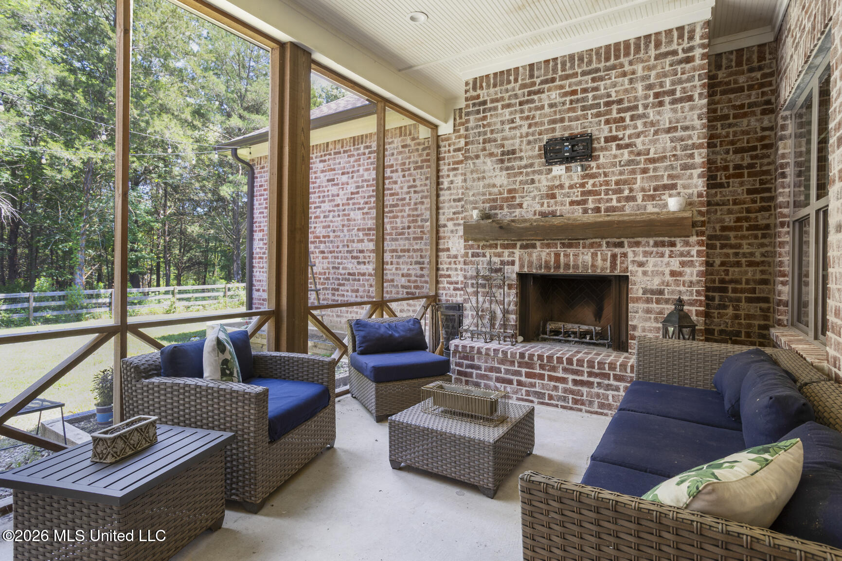 161 Oakdale Road Madison, MS 39110 - Photo 45 of 50 161 Oakdale-32