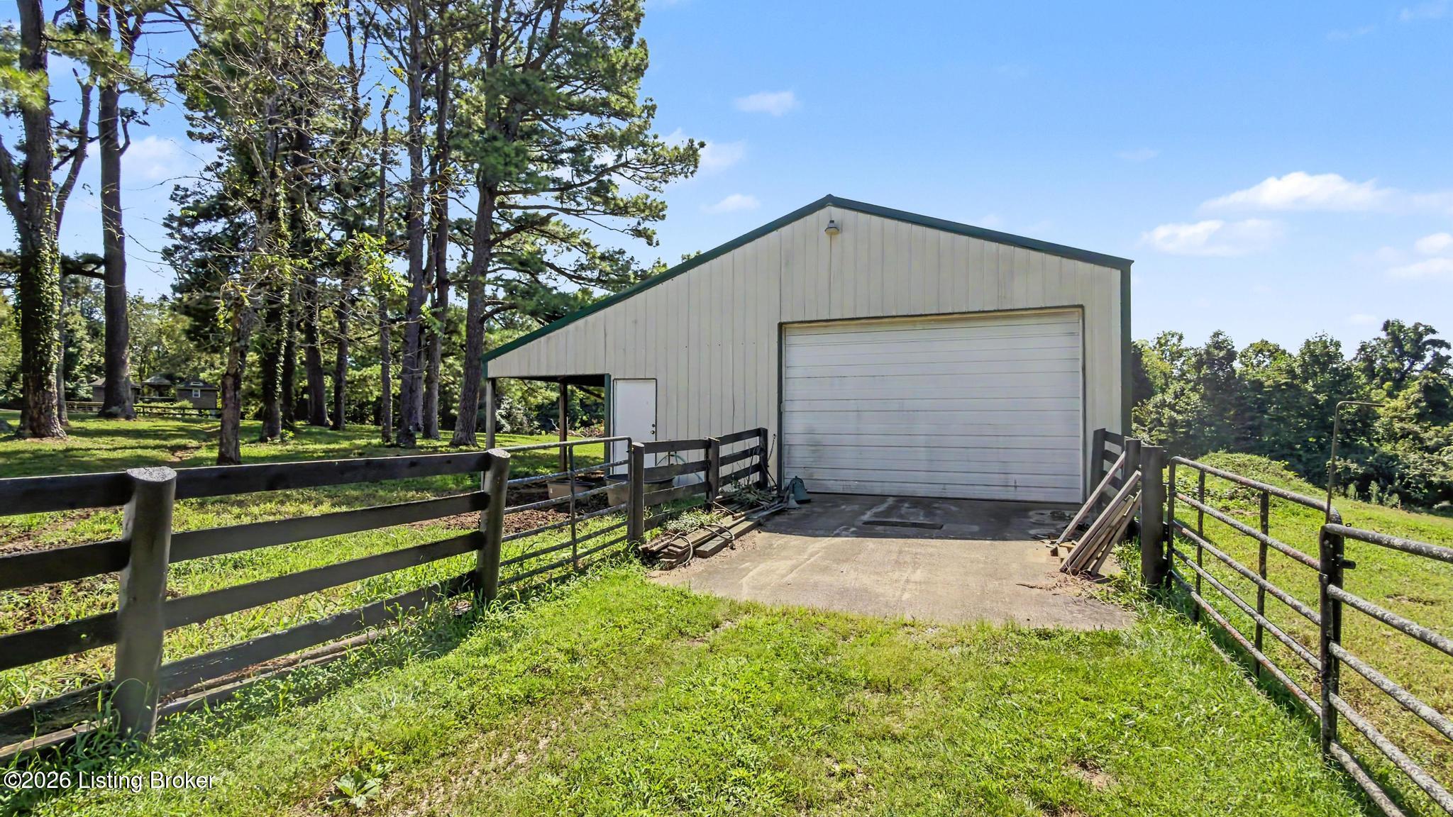 9300 Bates Road Louisville, KY 40228 - Photo 76 of 96 9300 Bates Road-76