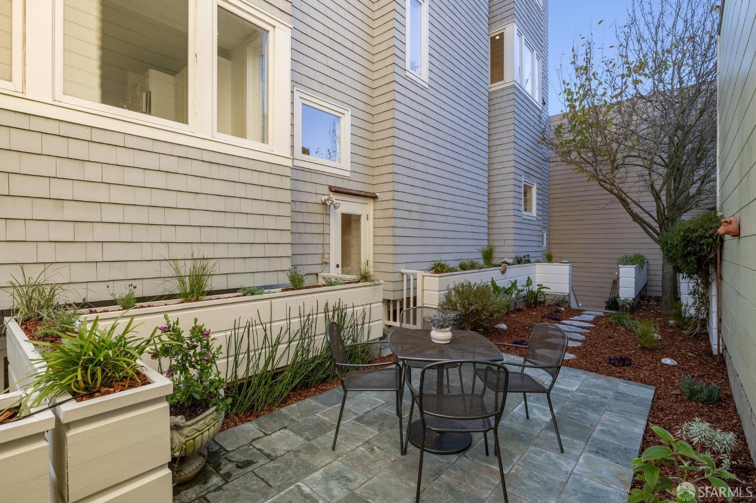 286 Willard North San Francisco, CA 94118 - Photo 43 of 45