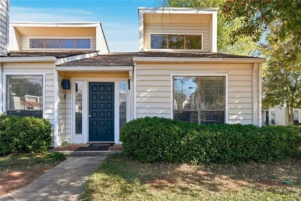 $2,500 | 813 Serramonte Drive, Marietta, GA 30068