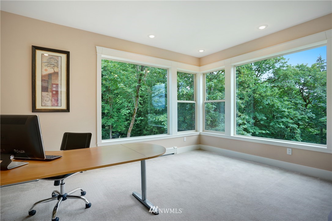 19420 Southeast 174th Street Renton, WA 98058 - Photo 13 of 25 Gallery Image 13