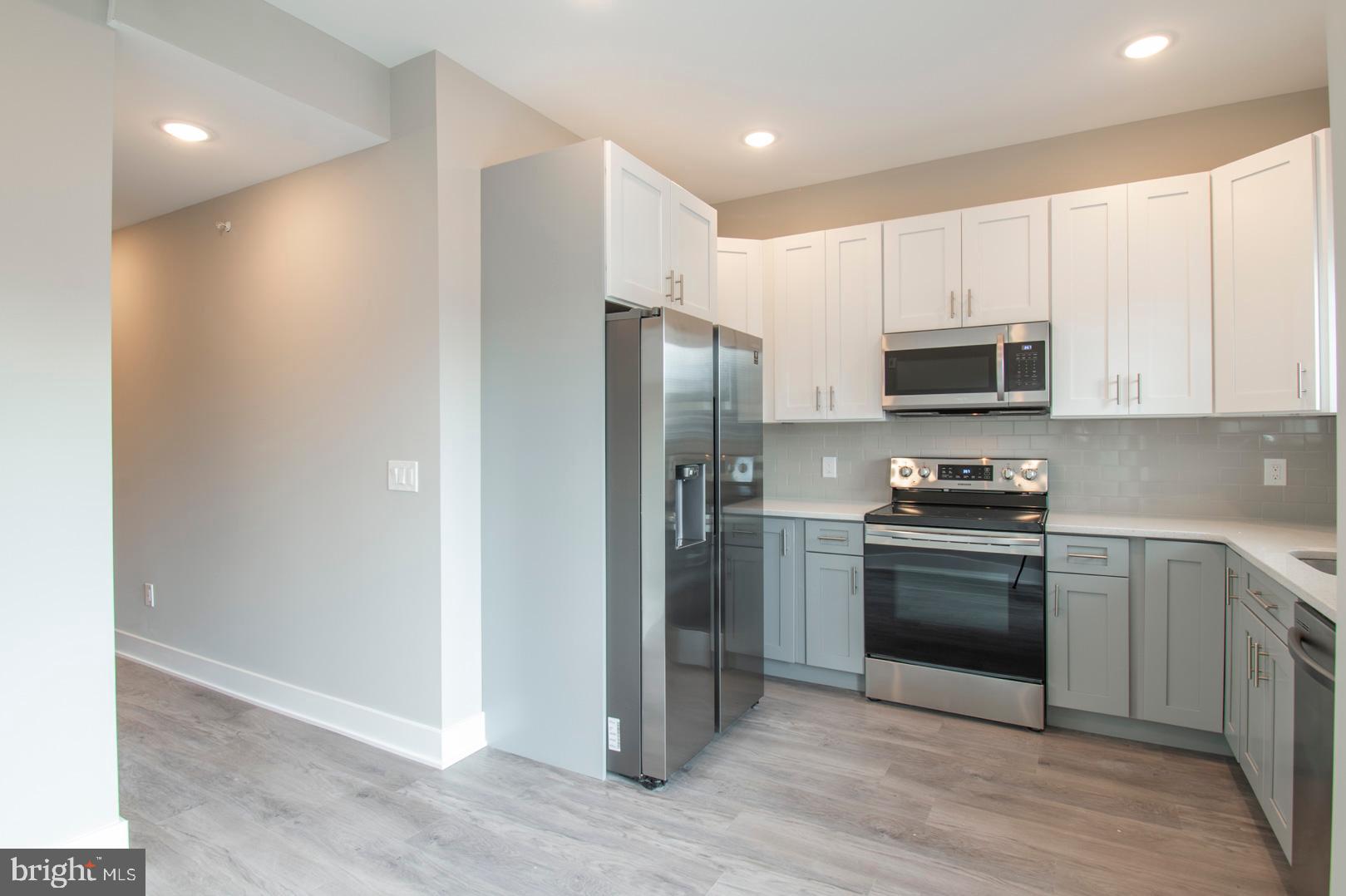 1206 North 24th Street, Unit B Philadelphia, PA 19121 - Photo 2 of 15