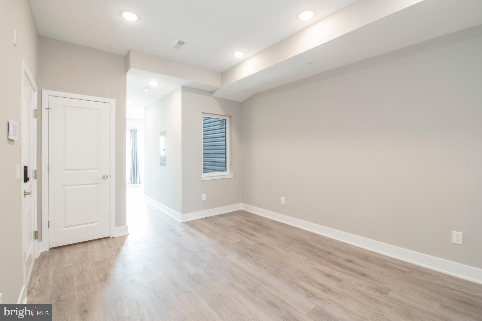 1206 North 24th Street, Unit B Philadelphia, PA 19121 - Photo 10 of 15