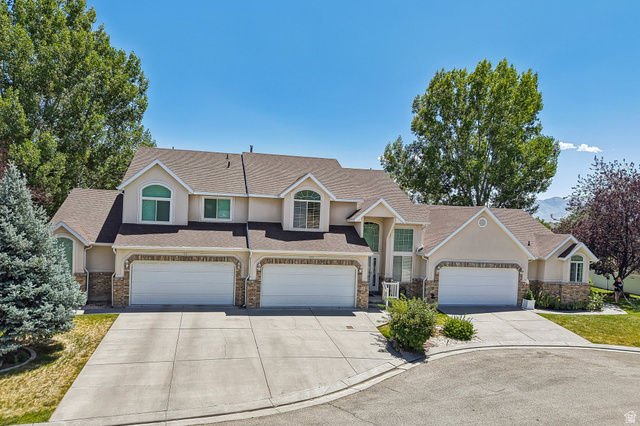175 Country Court Grantsville, UT 84029 - Photo 3 of 51