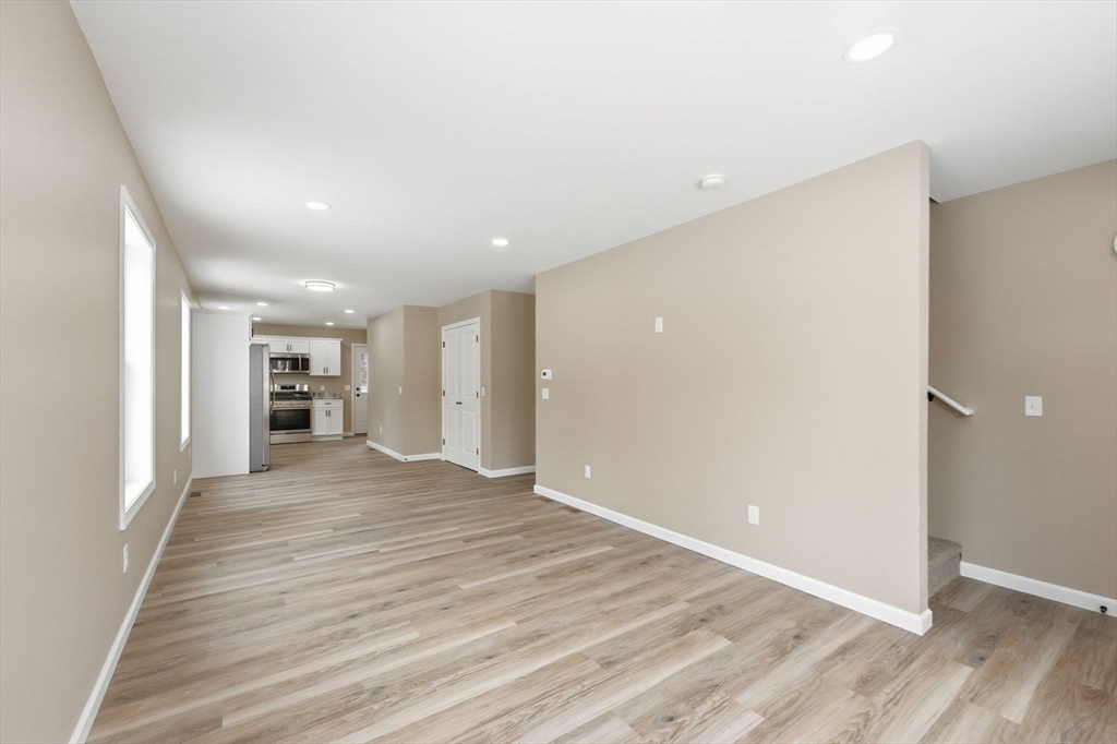 43-45 Leyfred Terrace Springfield, MA 01108 - Photo 24 of 35