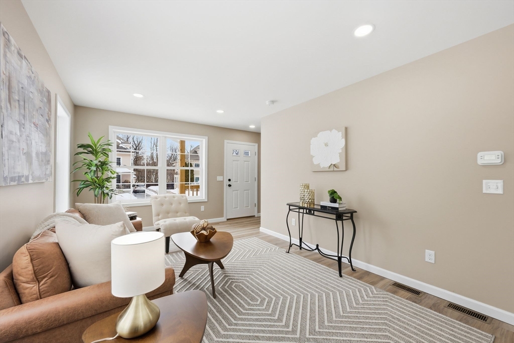 43-45 Leyfred Terrace Springfield, MA 01108 - Photo 6 of 35