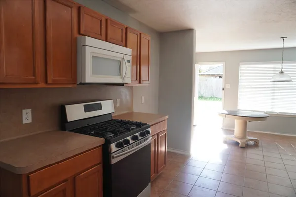 $1,900 | 4727 Live Meadow Lane, Katy, TX 77449