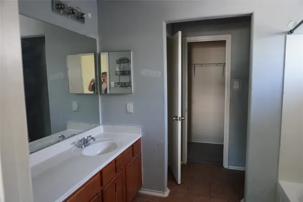 $1,900 | 4727 Live Meadow Lane, Katy, TX 77449