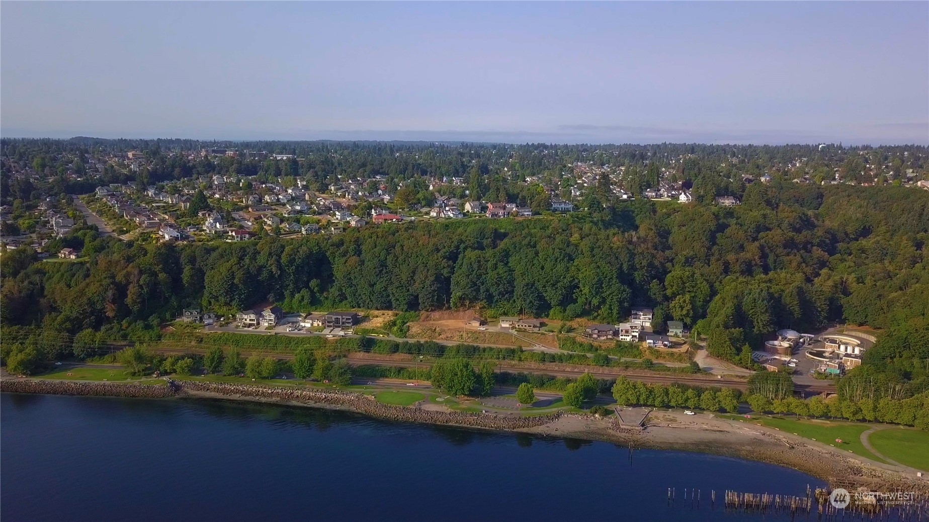 3901 North Adams Street Tacoma, WA 98407 - Photo 2 of 11 a view of a lake with a city