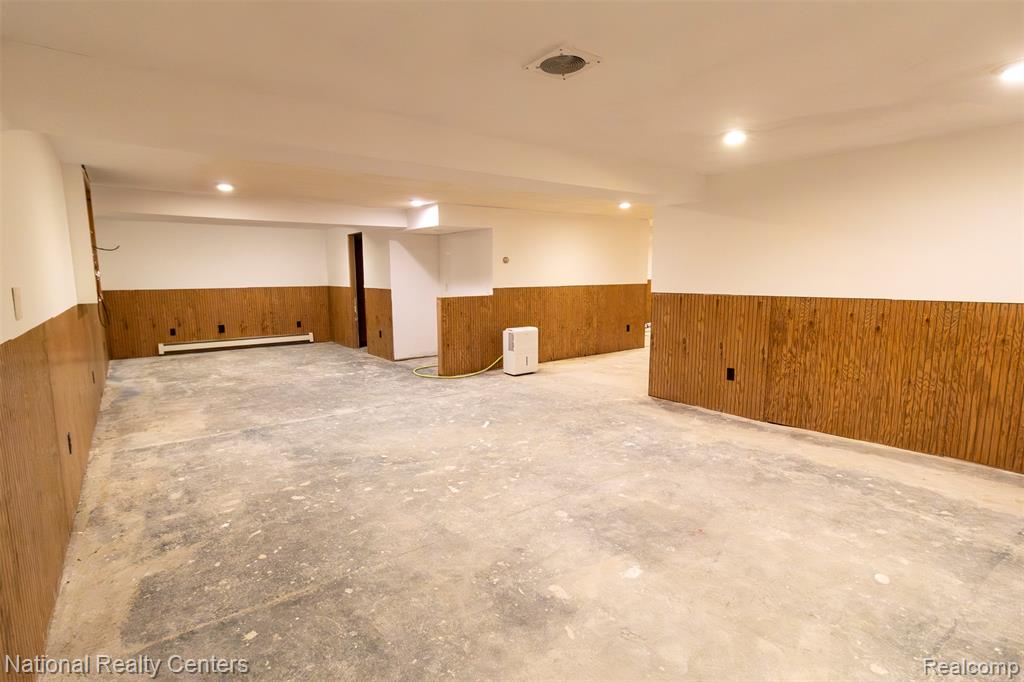 529 North Watkins Street Perry, MI 48872 - Photo 25 of 37