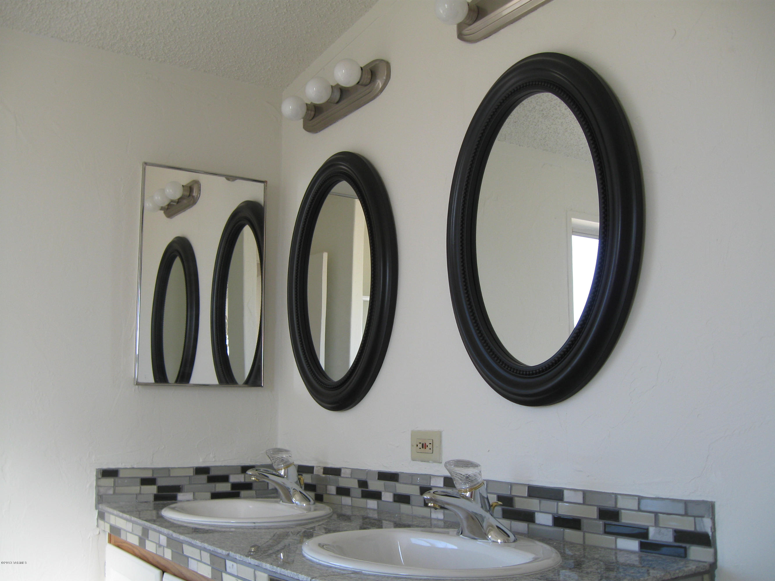 10282 West Mars Road Tucson, AZ 85743 - Photo 9 of 12 Gallery Image 9