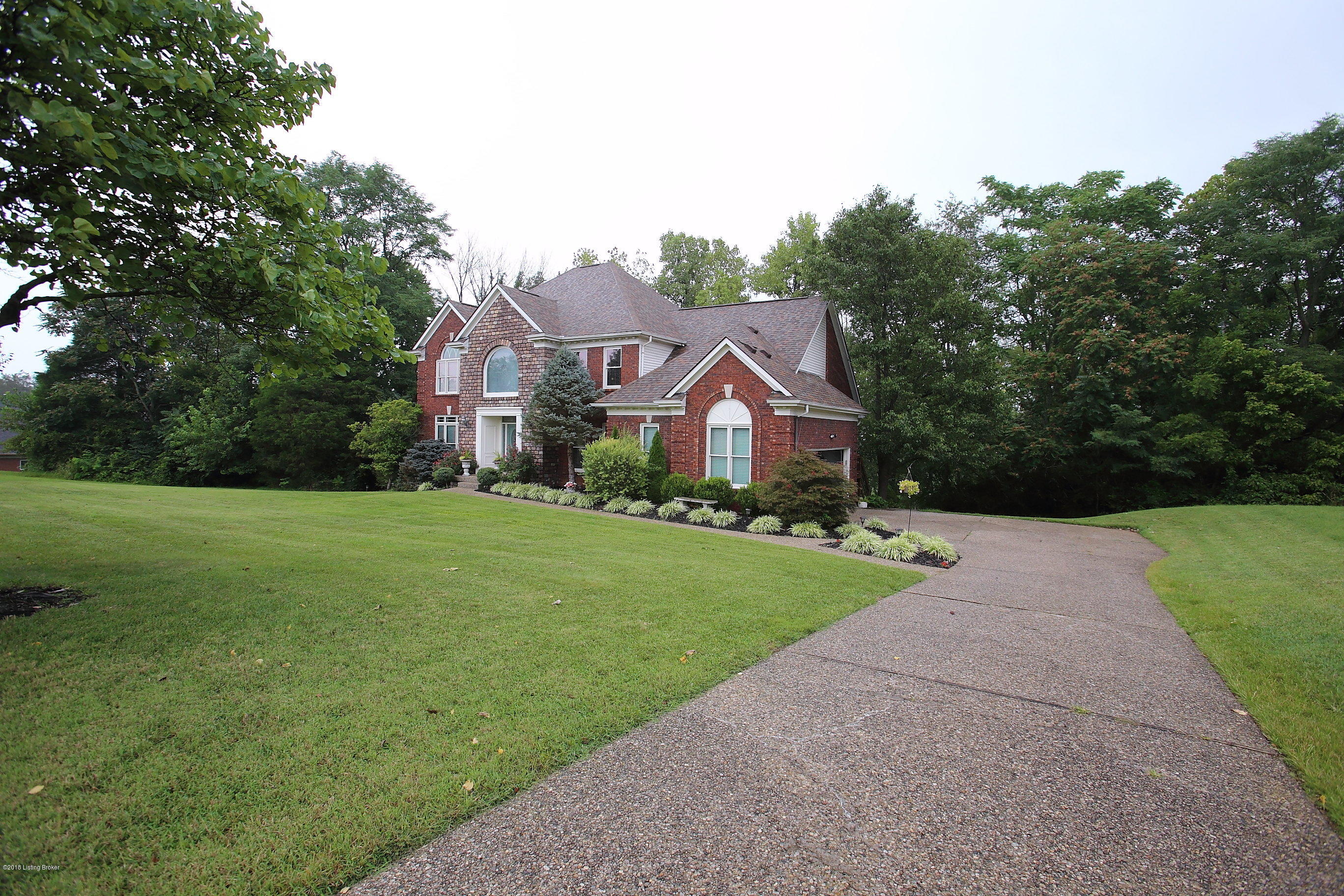 11802 Lakestone Way Prospect, KY 40059 - Photo 5 of 74 Private & secluded.