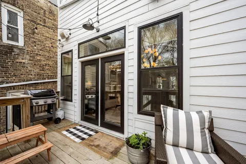 $1,100,000 | 2926 West Lyndale Street, Chicago, IL 60647