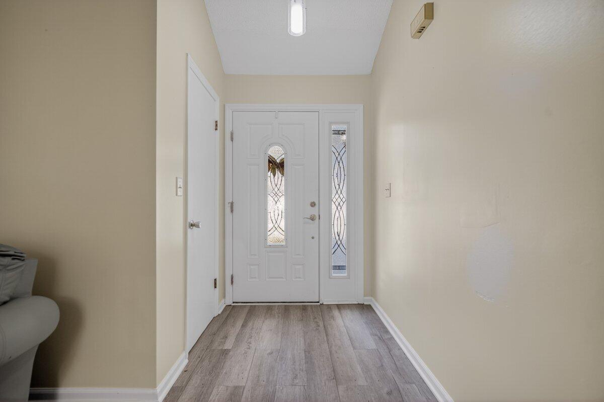 201 Pebble Creek Road Summerville, SC 29486 - Photo 5 of 25 201 Pebble Creek-6