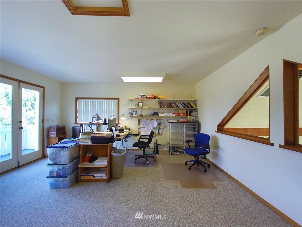 93 Thunder Road Port Angeles, WA 98362 - Photo 18 of 25 Gallery Image 18