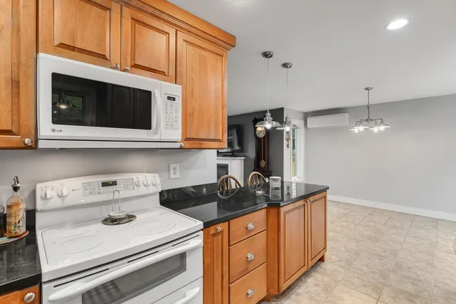 $559,000 | 220 Highway 14, East Montpelier, VT 05651