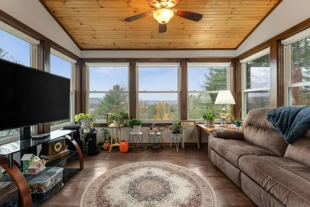 $559,000 | 220 Highway 14, East Montpelier, VT 05651