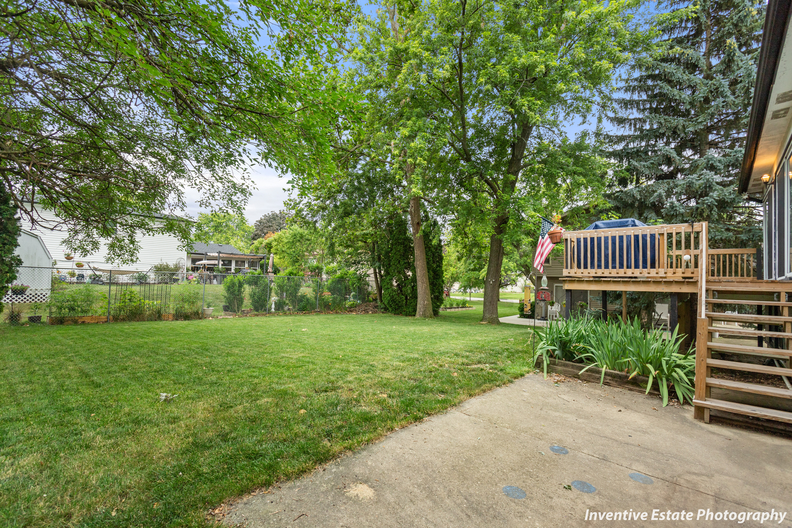 359 Galahad Road Bolingbrook, IL 60440 - Photo 22 of 22 a house view with garden space