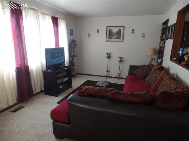 47 Massari Road Pueblo, CO 81001 - Photo 2 of 13 Gallery Image 2