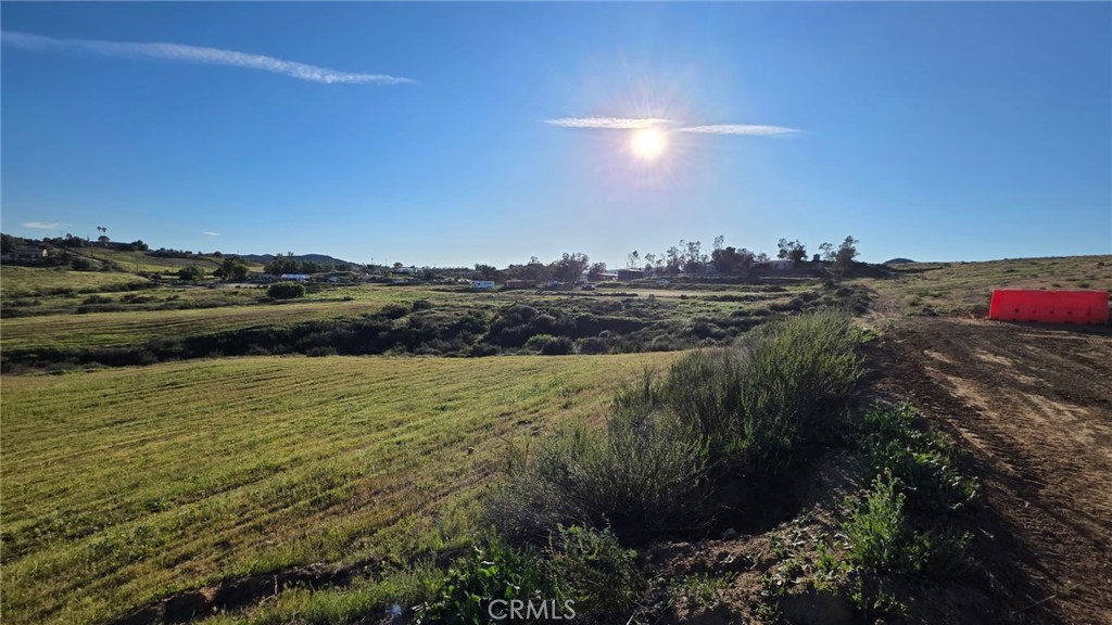 25350 Waldon Road Menifee, CA 92584 - Photo 7 of 12 a view of an ocean and beach