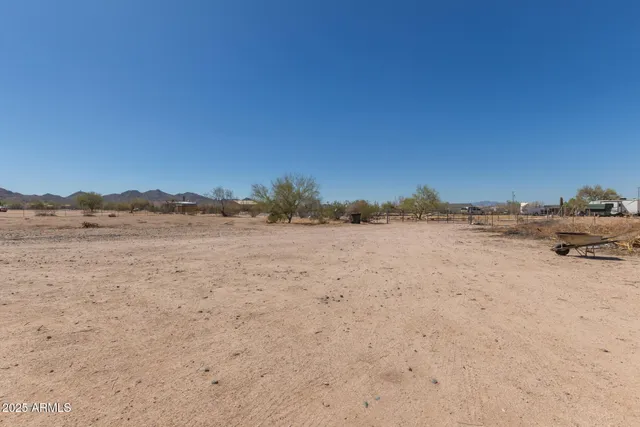 $339,900 | 1347 South Oak Road, Maricopa, AZ 85139