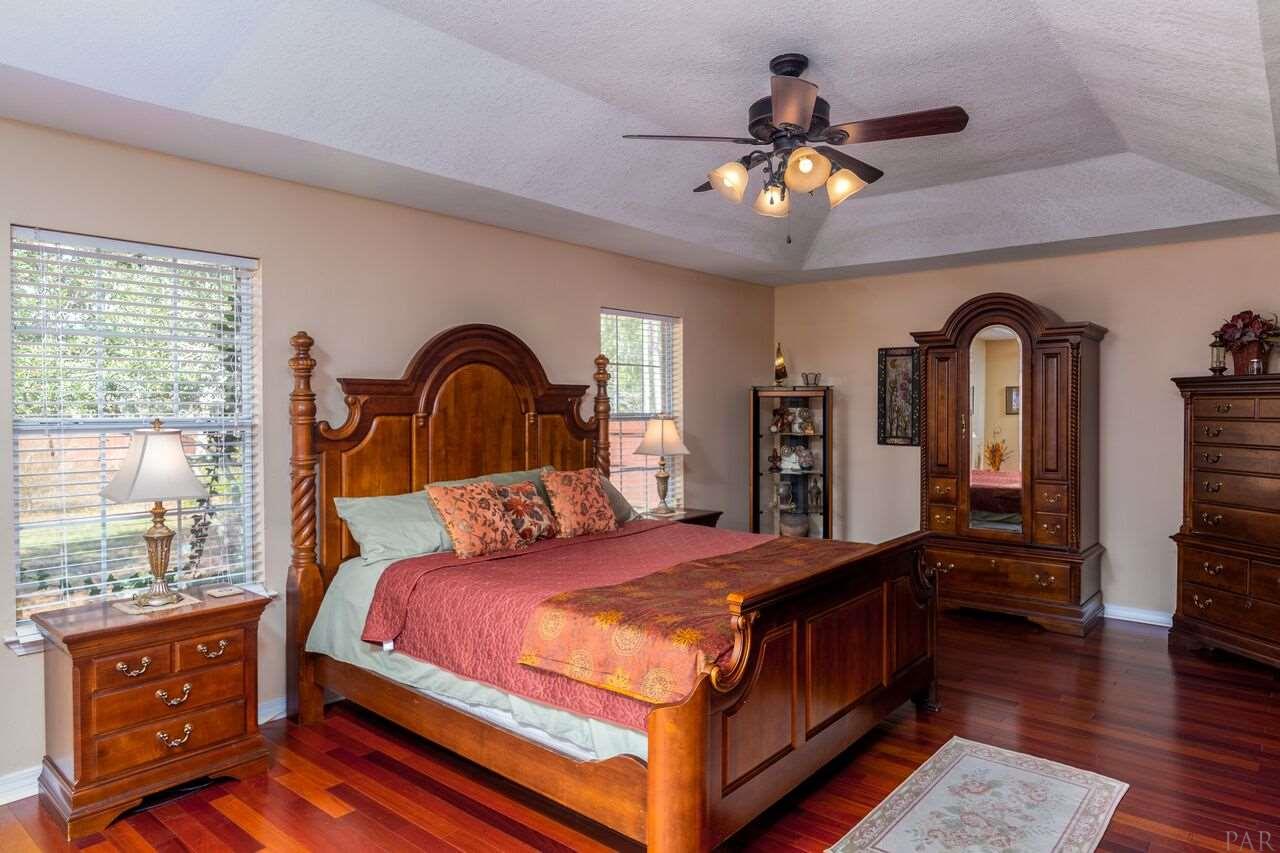 2382 Cove Road Navarre, FL 32566 - Photo 12 of 41