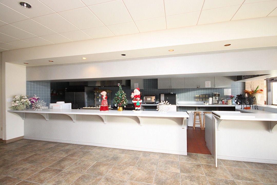 2382 Cove Road Navarre, FL 32566 - Photo 27 of 41 Cafeteria