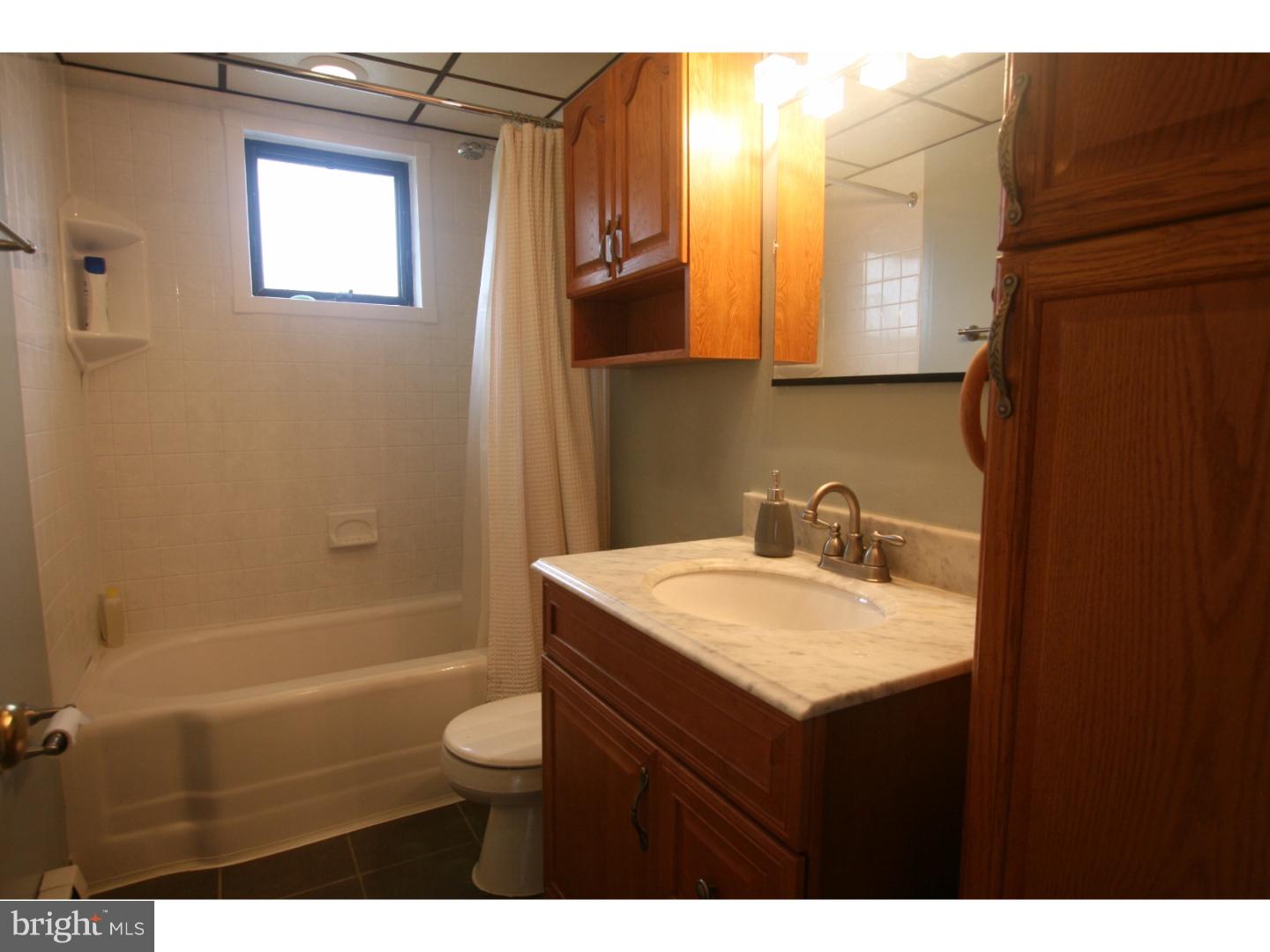 3695 State Road Coopersburg, PA 18036 - Photo 11 of 25 Gallery Image 11