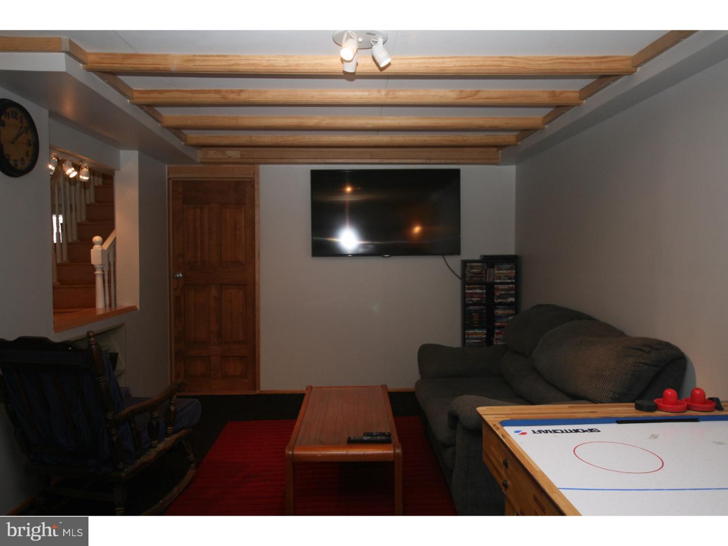 3695 State Road Coopersburg, PA 18036 - Photo 17 of 25 Gallery Image 17