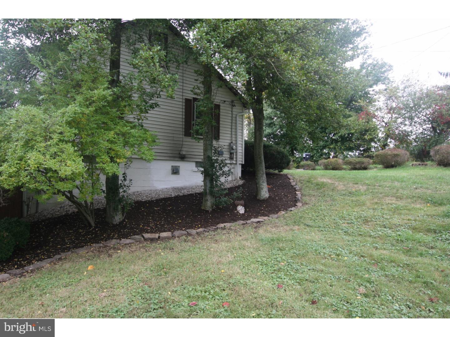3695 State Road Coopersburg, PA 18036 - Photo 3 of 25 Gallery Image 3