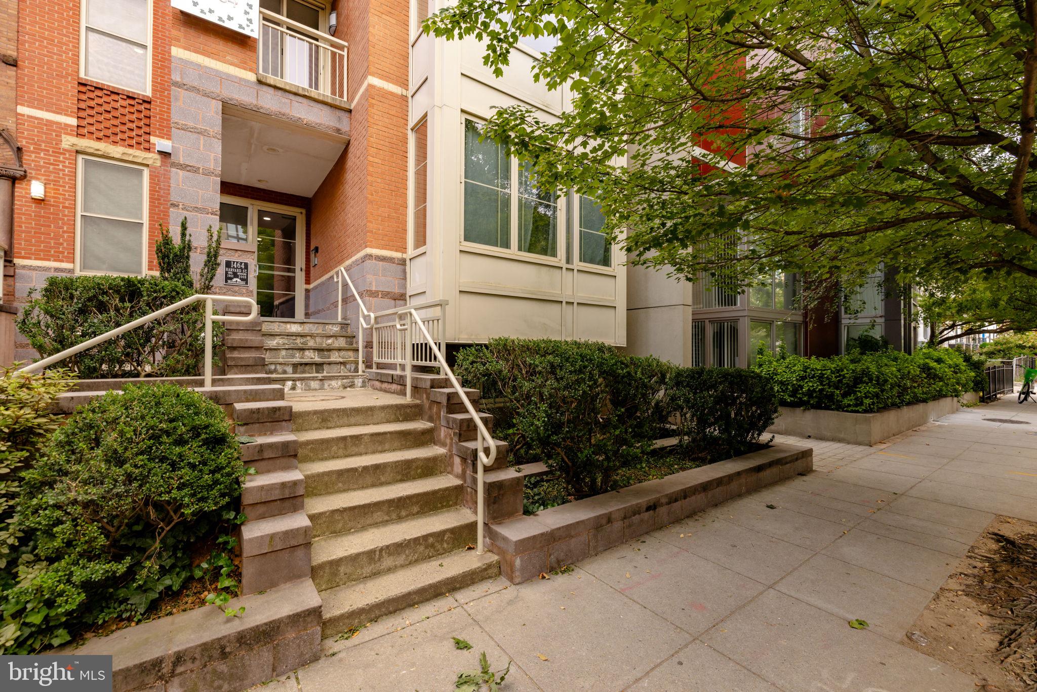1464 Harvard Street Northwest, Unit 8 Washington, DC 20009 - Photo 2 of 22