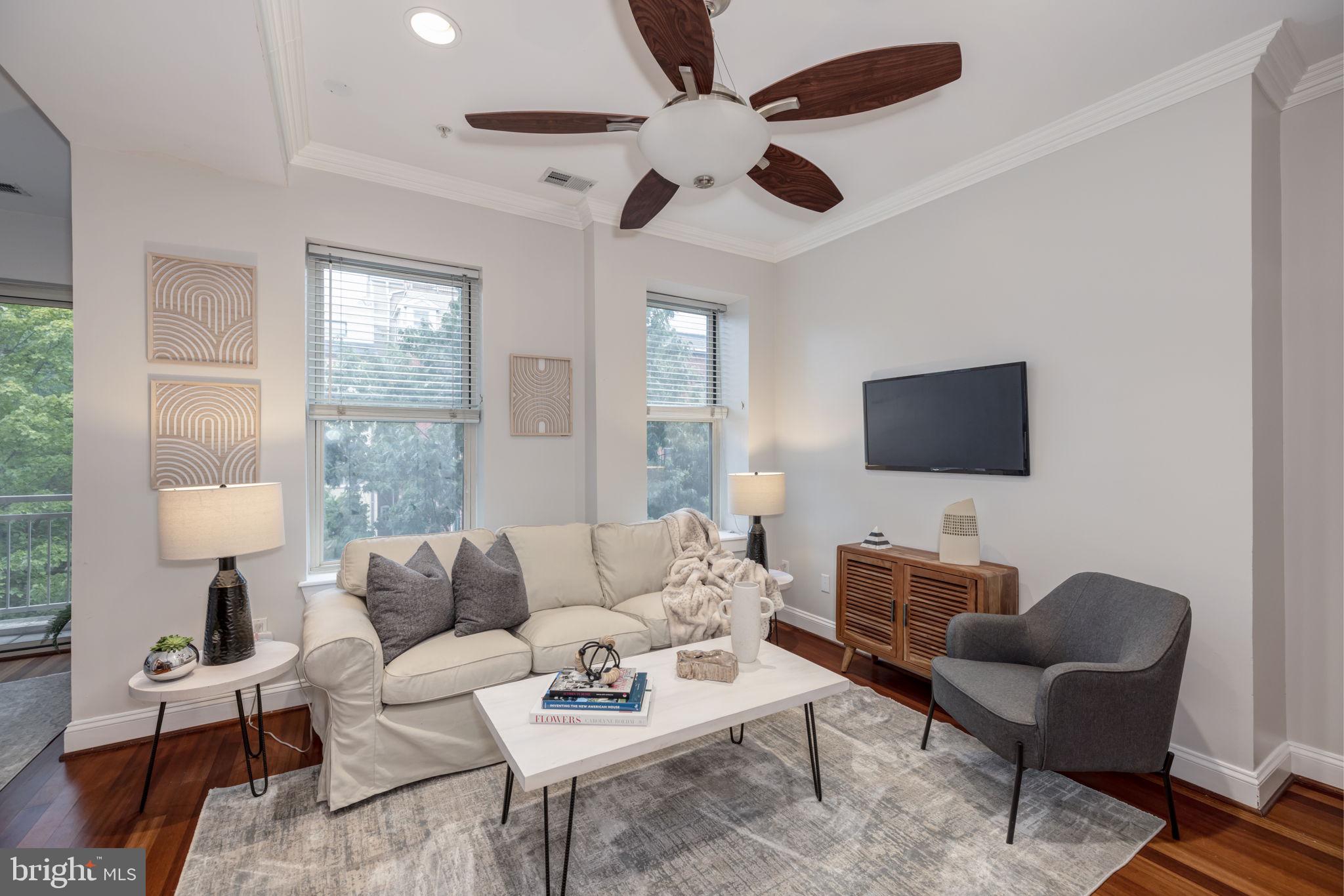 1464 Harvard Street Northwest, Unit 8 Washington, DC 20009 - Photo 4 of 22