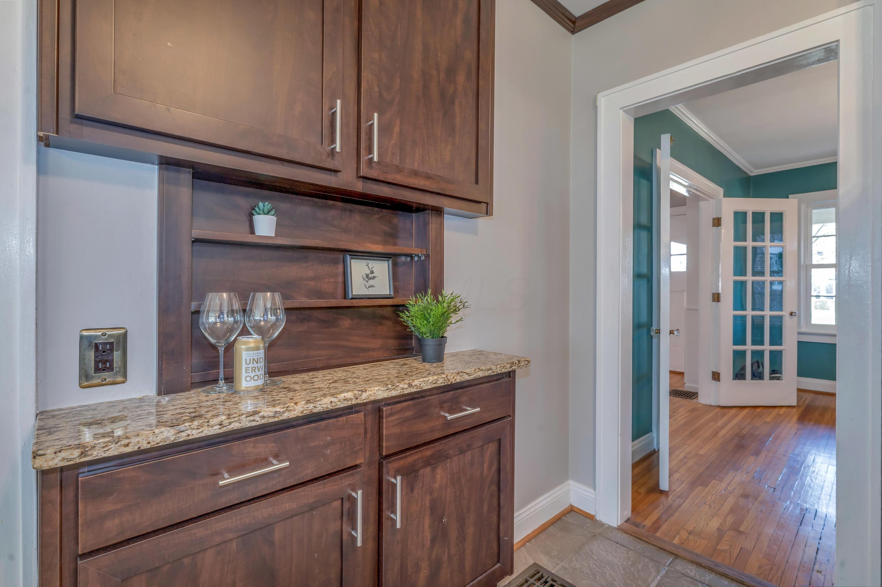 137 South Ardmore Road Columbus, OH 43209 - Photo 14 of 74