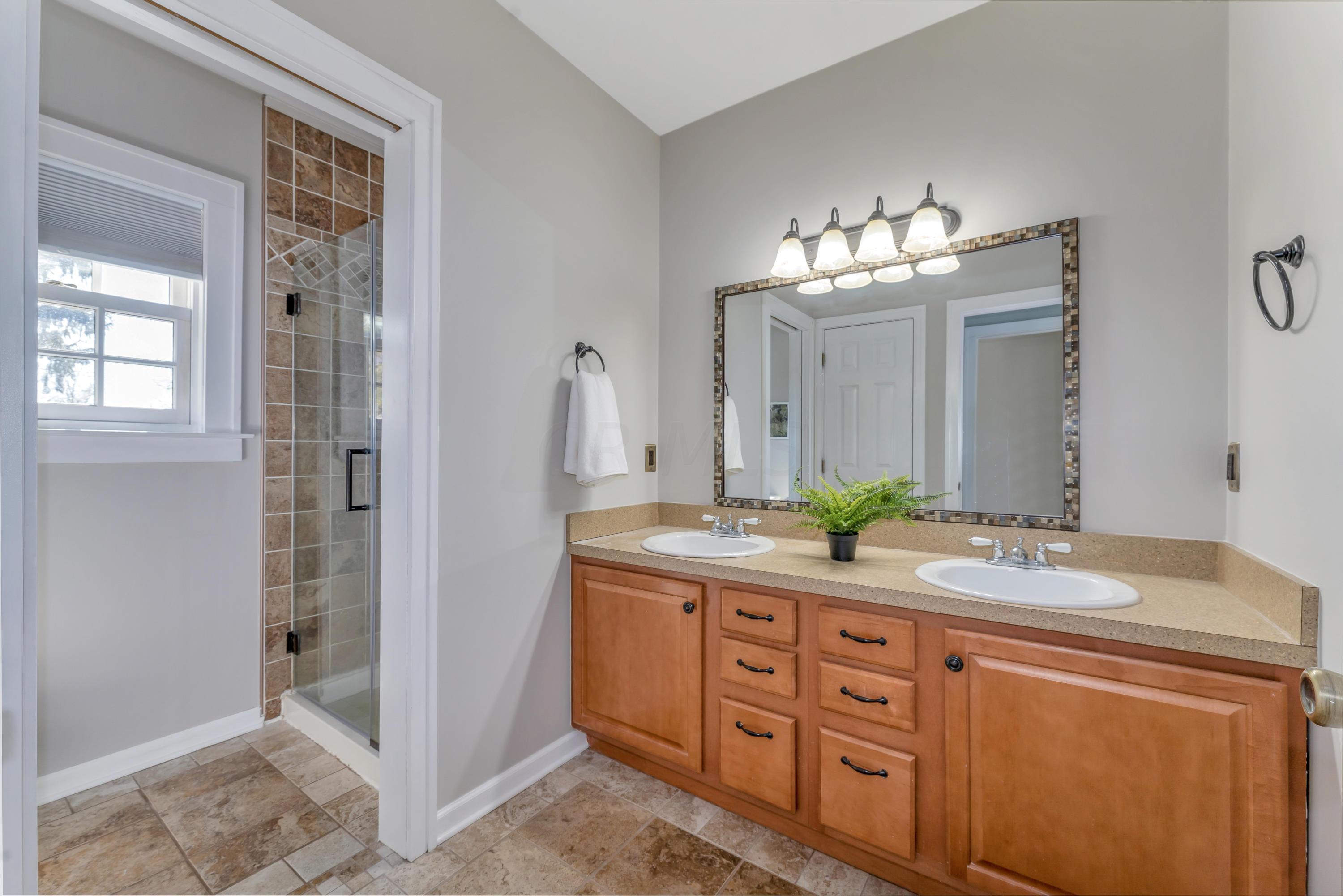 137 South Ardmore Road Columbus, OH 43209 - Photo 34 of 74