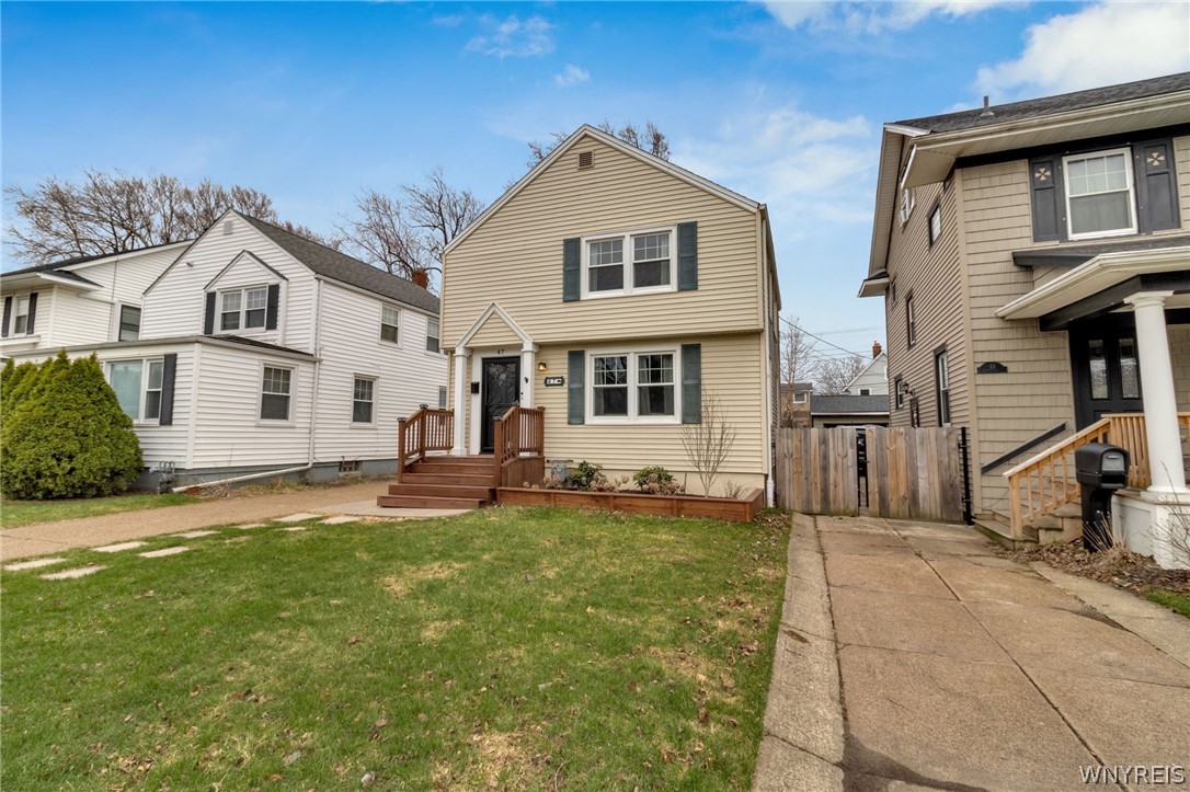 47 Kenton Road Tonawanda, NY 14217 - Photo 3 of 45