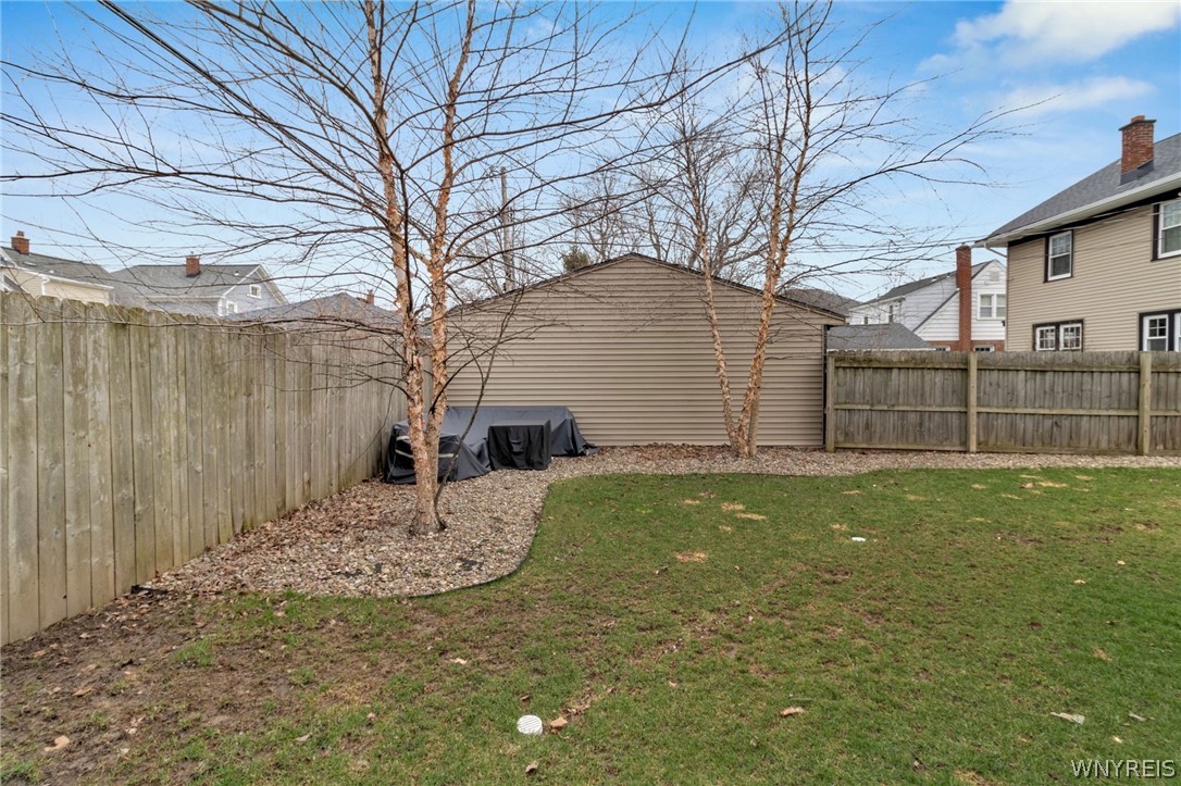 47 Kenton Road Tonawanda, NY 14217 - Photo 8 of 45