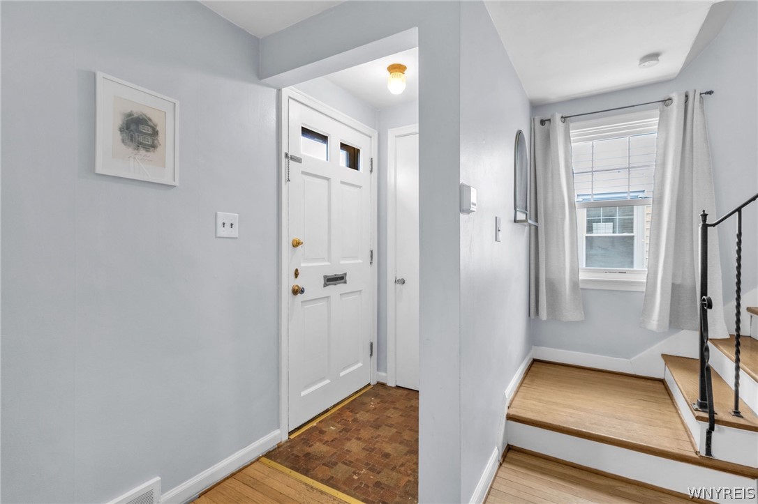 47 Kenton Road Tonawanda, NY 14217 - Photo 10 of 45