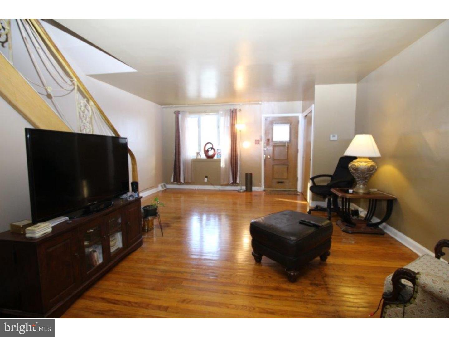 8619 Rugby Street Philadelphia, PA 19150 - Photo 4 of 14 Living Room