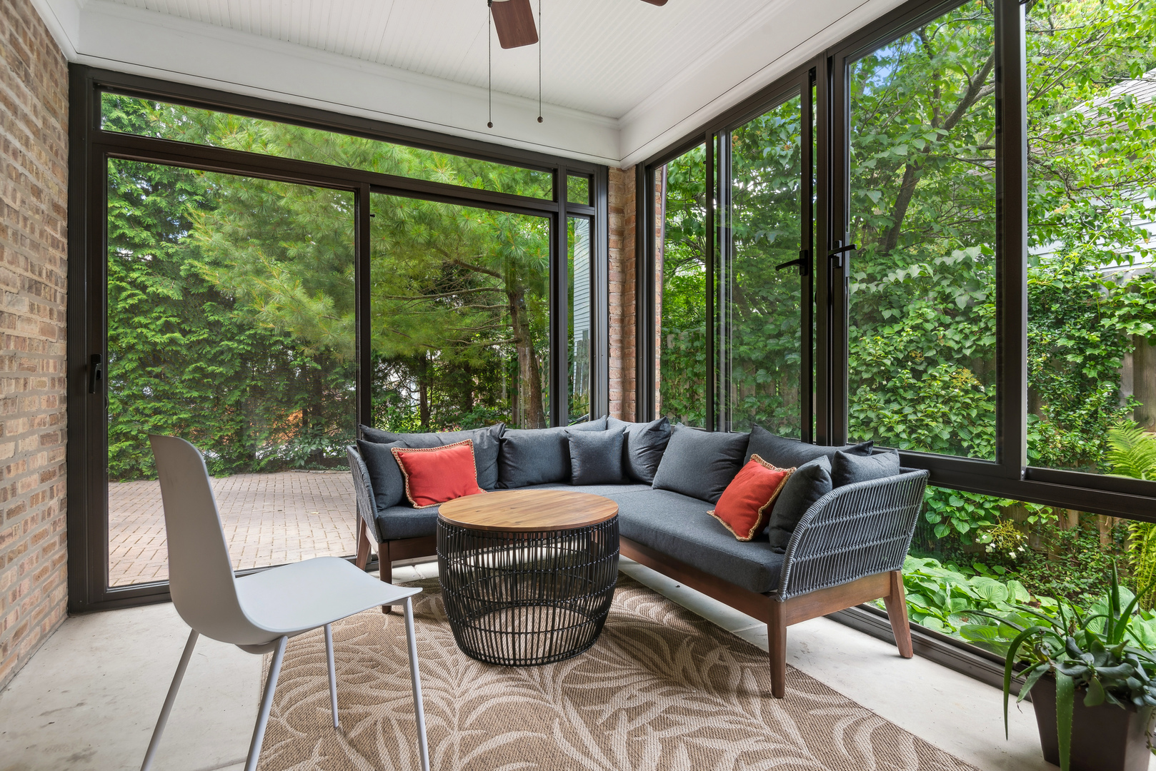1249 Ridge Road Wilmette, IL 60091 - Photo 21 of 43 a outdoor living space with furniture and garden view
