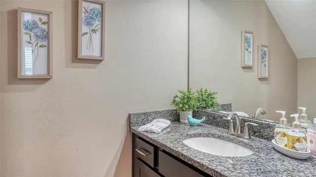 $1,100,000 | 5723 Title Row Drive, Bradenton, FL 34210