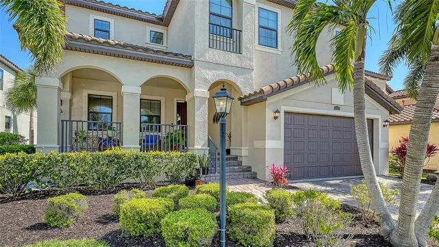$1,100,000 | 5723 Title Row Drive, Bradenton, FL 34210