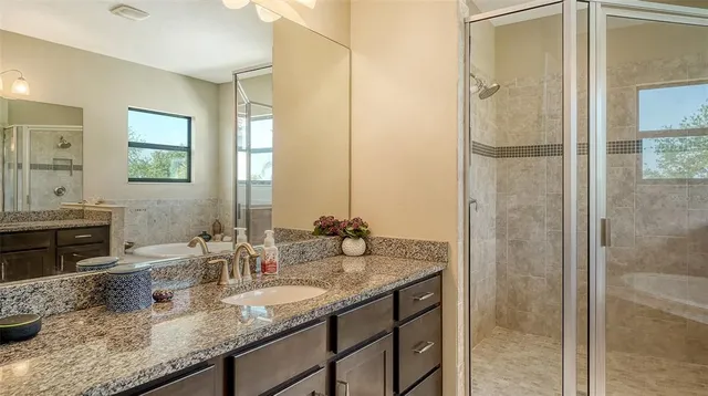 $1,100,000 | 5723 Title Row Drive, Bradenton, FL 34210