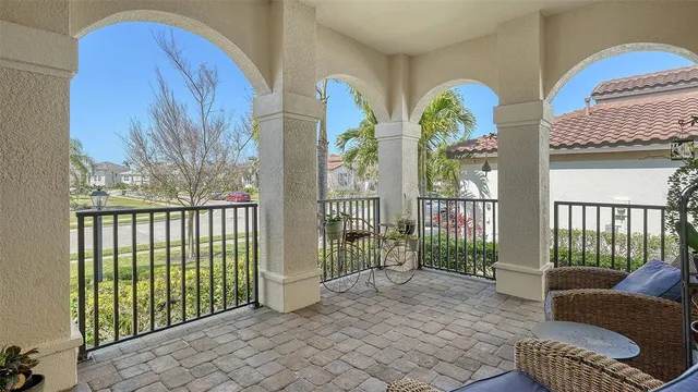 $1,100,000 | 5723 Title Row Drive, Bradenton, FL 34210