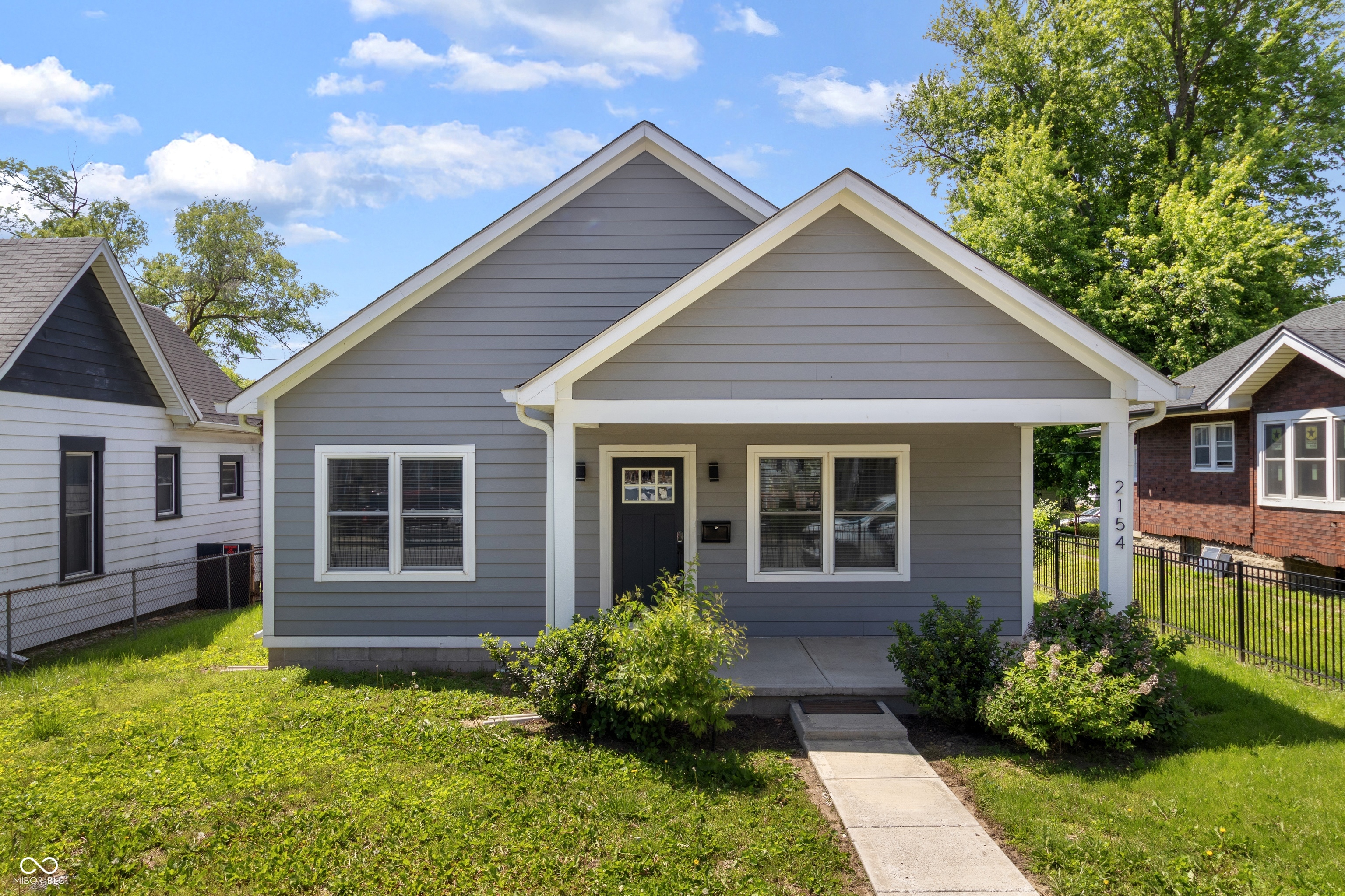 2154 North Harding Street Indianapolis, IN 46202 - Photo 1 of 27