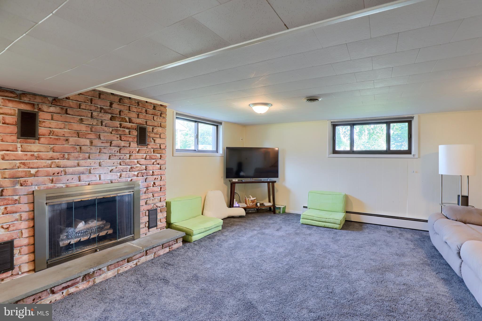1307 Lookout Lane Lititz, PA 17543 - Photo 25 of 58