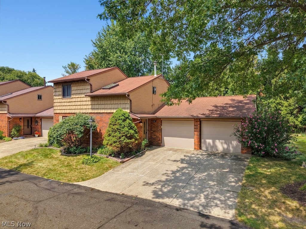 315 Guy's Run Road Akron, OH 44319 - Photo 2 of 28 Gallery Image 2