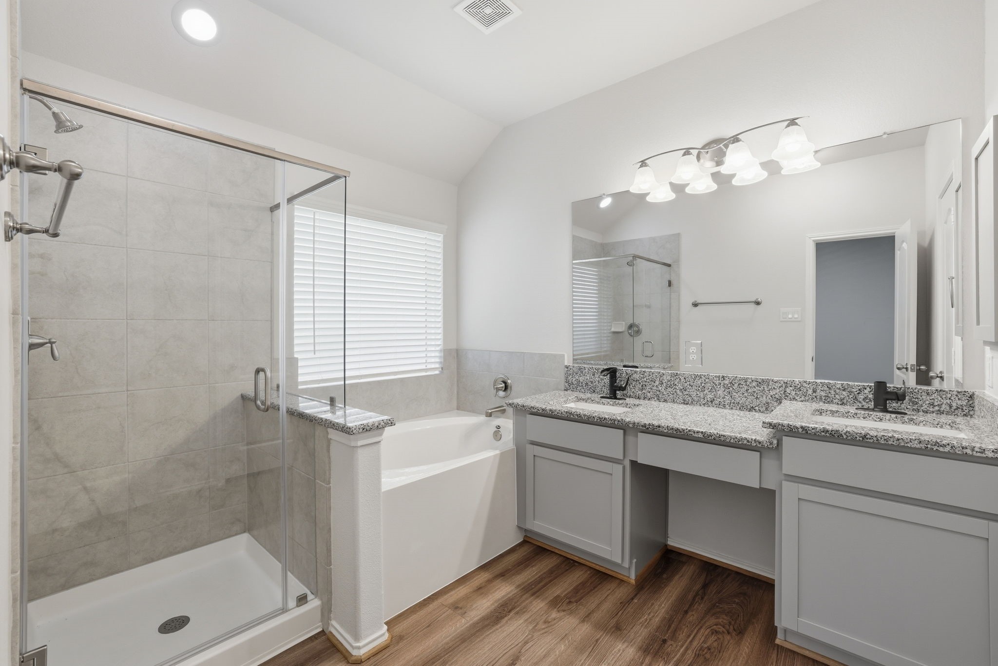 10318 Muir Bend Drive Rosharon, TX 77583 - Photo 12 of 22