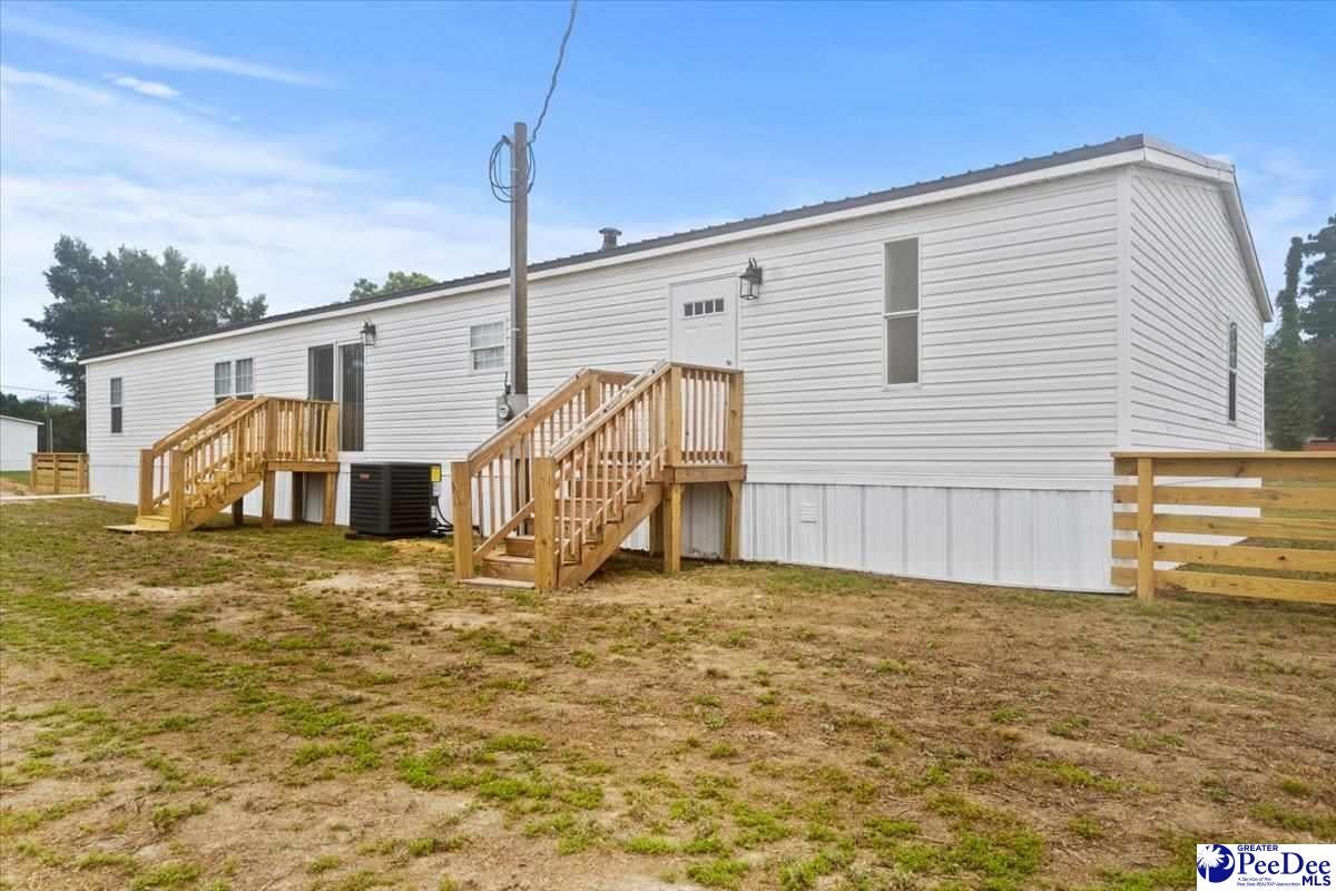 427 East Friendfield Road Coward, SC 29530 - Photo 44 of 51 Gallery Image 44